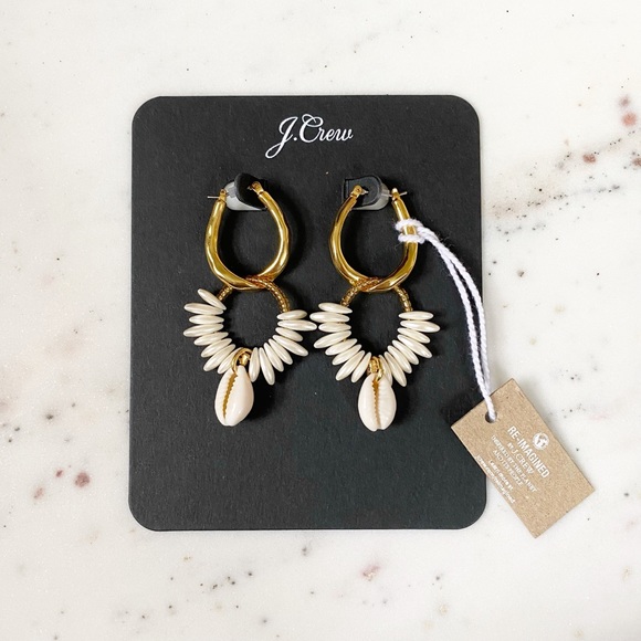 Cowrie Shell & Pearl Hoop Earrings - Picture 4 of 9